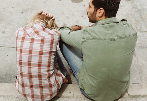 5 indicii ca te afli intr-o relatie toxica