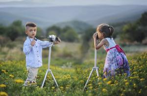 4 Modalitati de a stimula curiozitatea copiilor